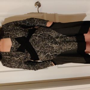 RonenChen made in Israel dress with pockets.